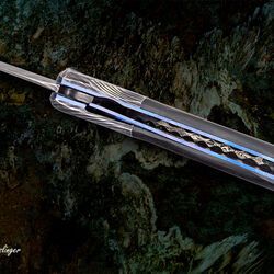 Ebony Reptilian Stainless Damascus Dress Folder lock side view