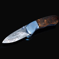 Textured titanium spalted maple and Damascus folder main view