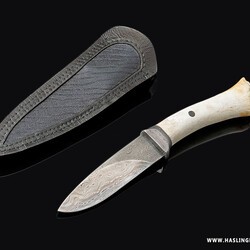 Oosic and Damascus Frontiers Blade with sheath