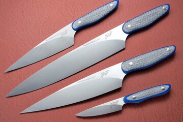Stainless Chef knife set with silver twill and blue G10