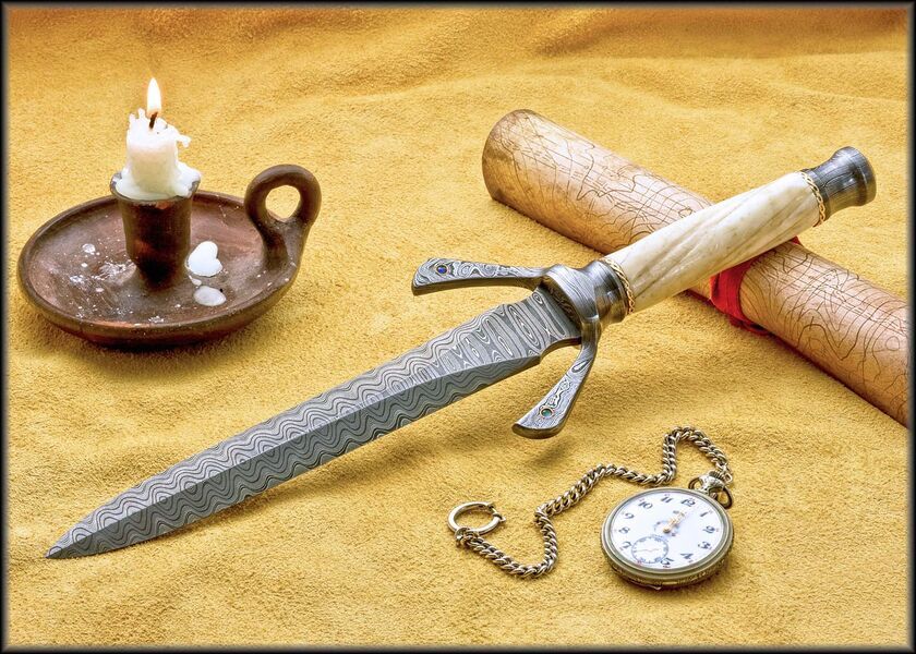 Hyperborian Damascus Dagger with Narwahl Tusk