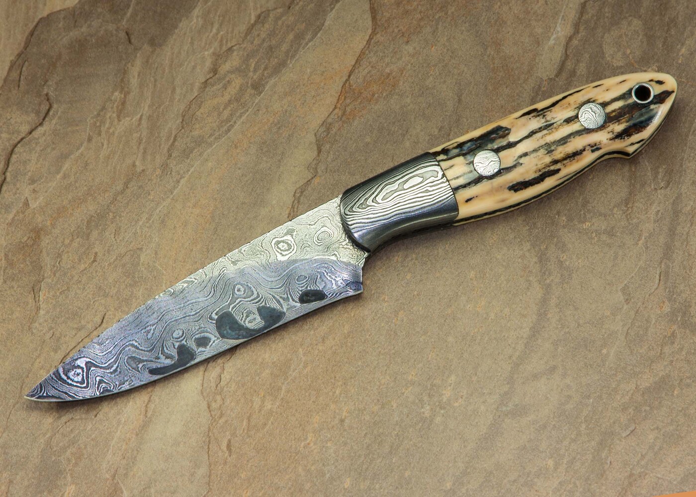 Random Damascus and Mammoth Ivory Hunter main view